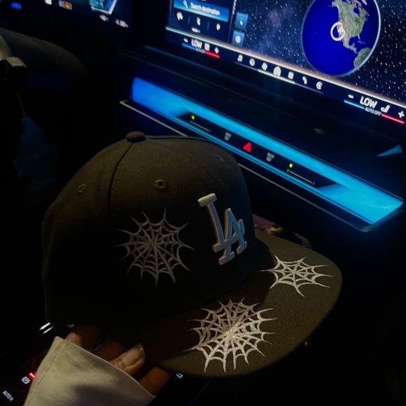 LA Dodgers Fitted Hat w/hand painted Spider Webs & added hardware rivets - Picture 3 of 15